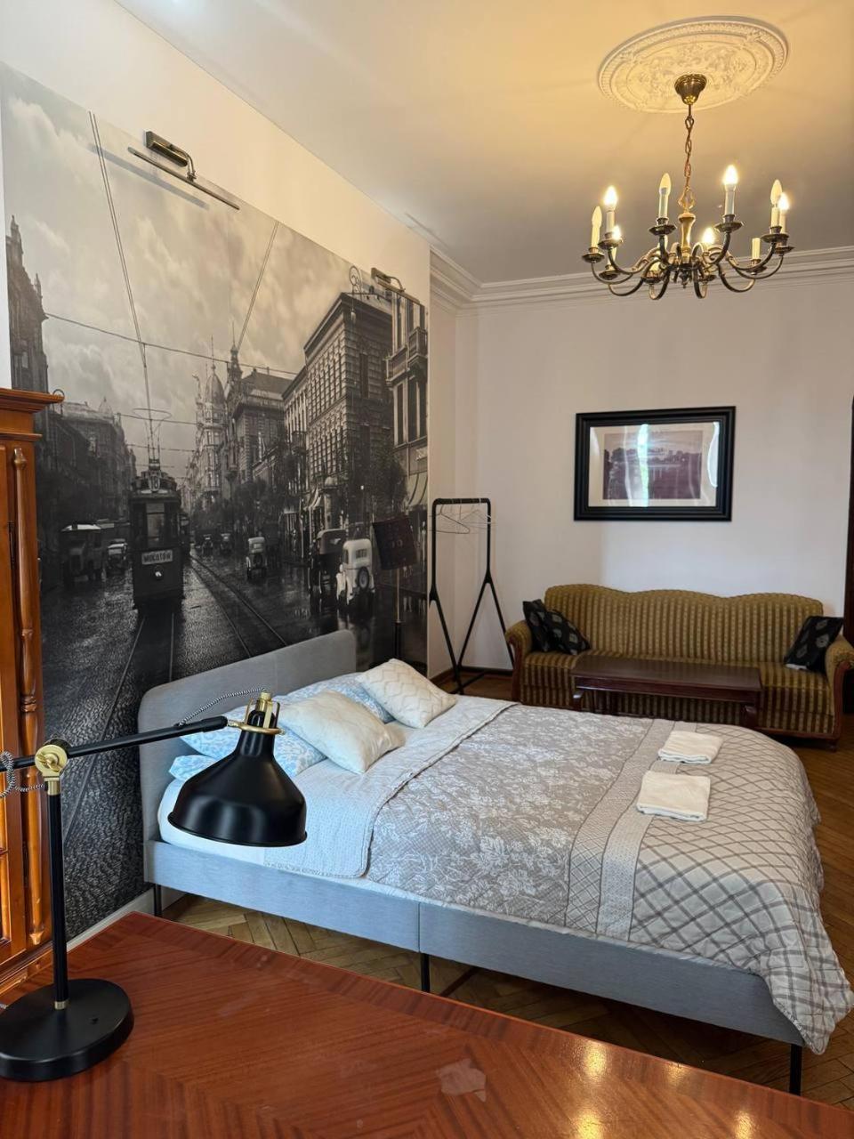 Citystay Chmielna * Warschau
