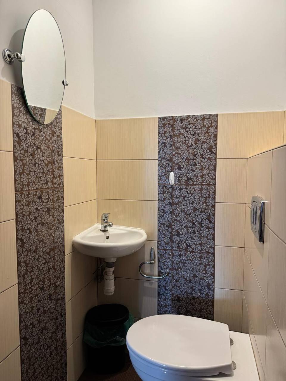 Citystay Chmielna * Warschau