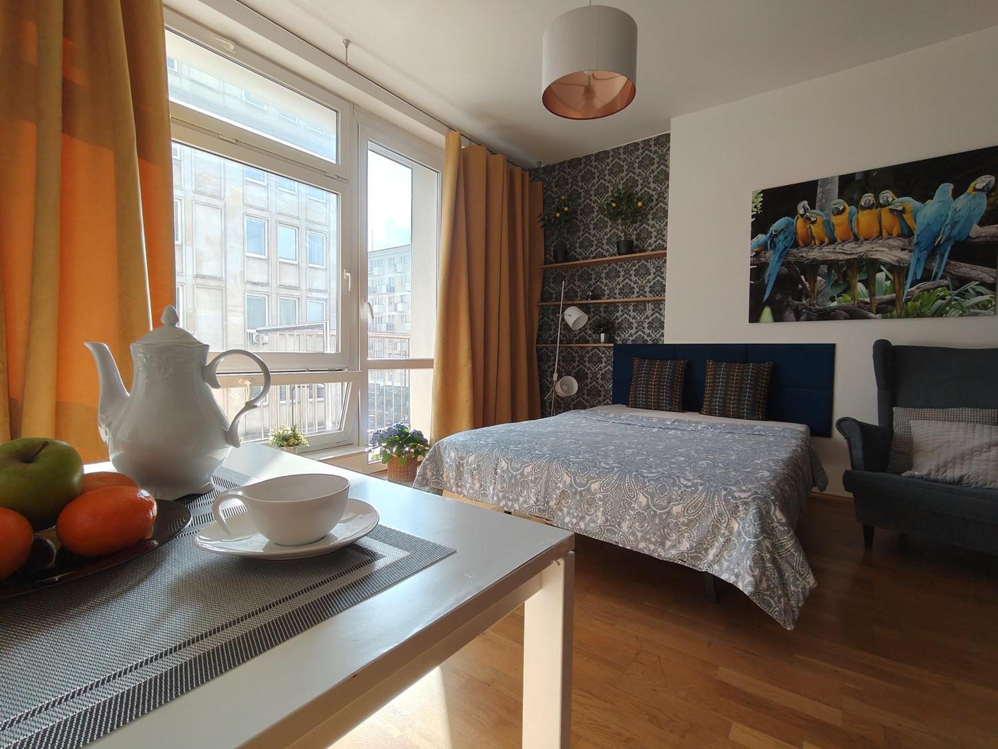 Center Apartment *