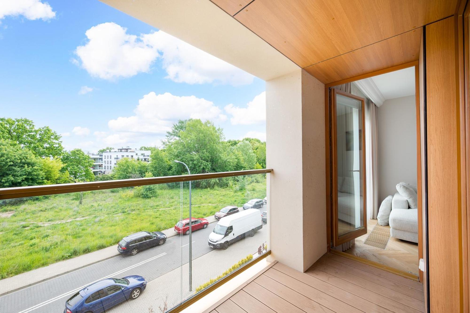 Apartment Metro Slodowiec Deluxe By Bookinghost Warsaw