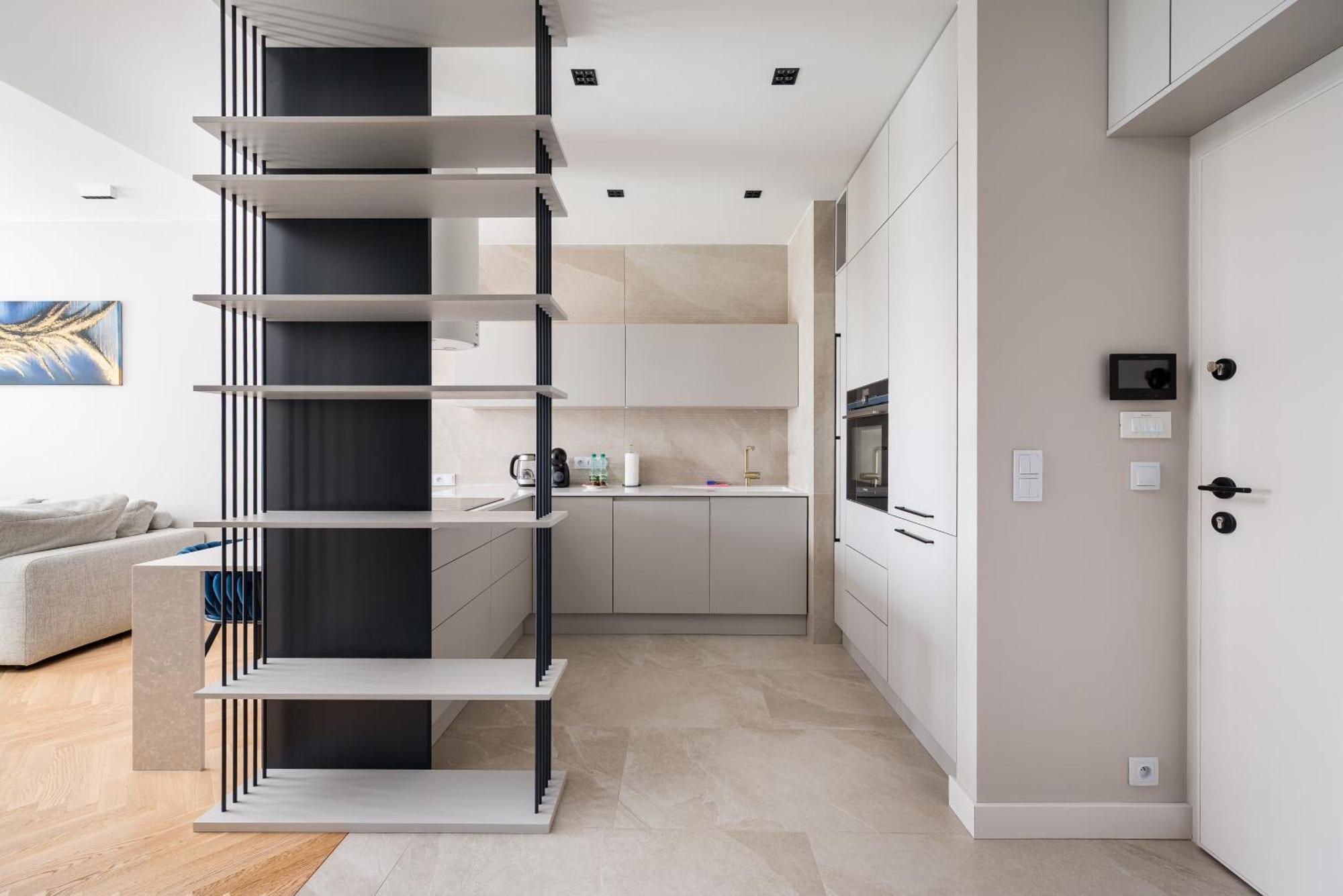 Metro Slodowiec Deluxe By Bookinghost Apartment *