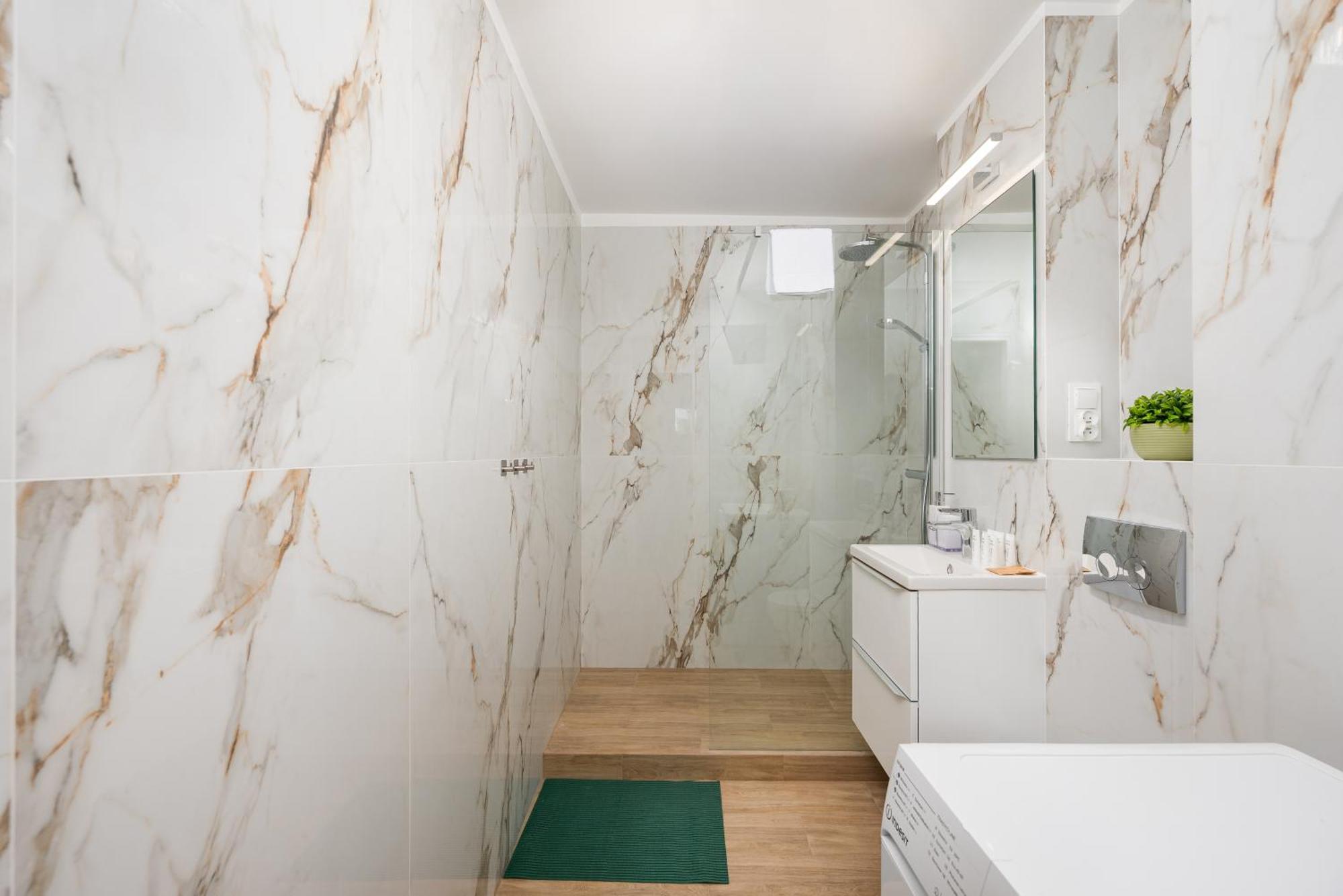 Okopowa Comfort By Bookinghost Apartment *