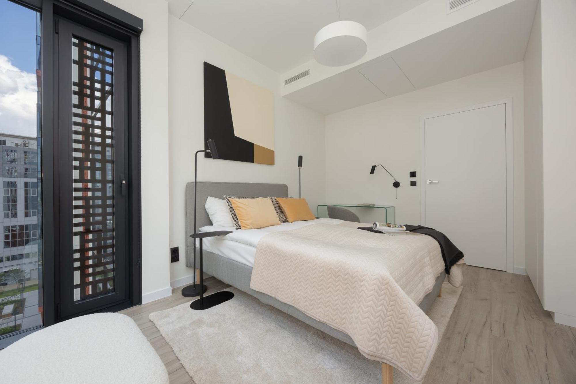 Luxury Towarowa Towers With Parking And Air Conditioning In Warsaw's Wola District By Renters Prestige