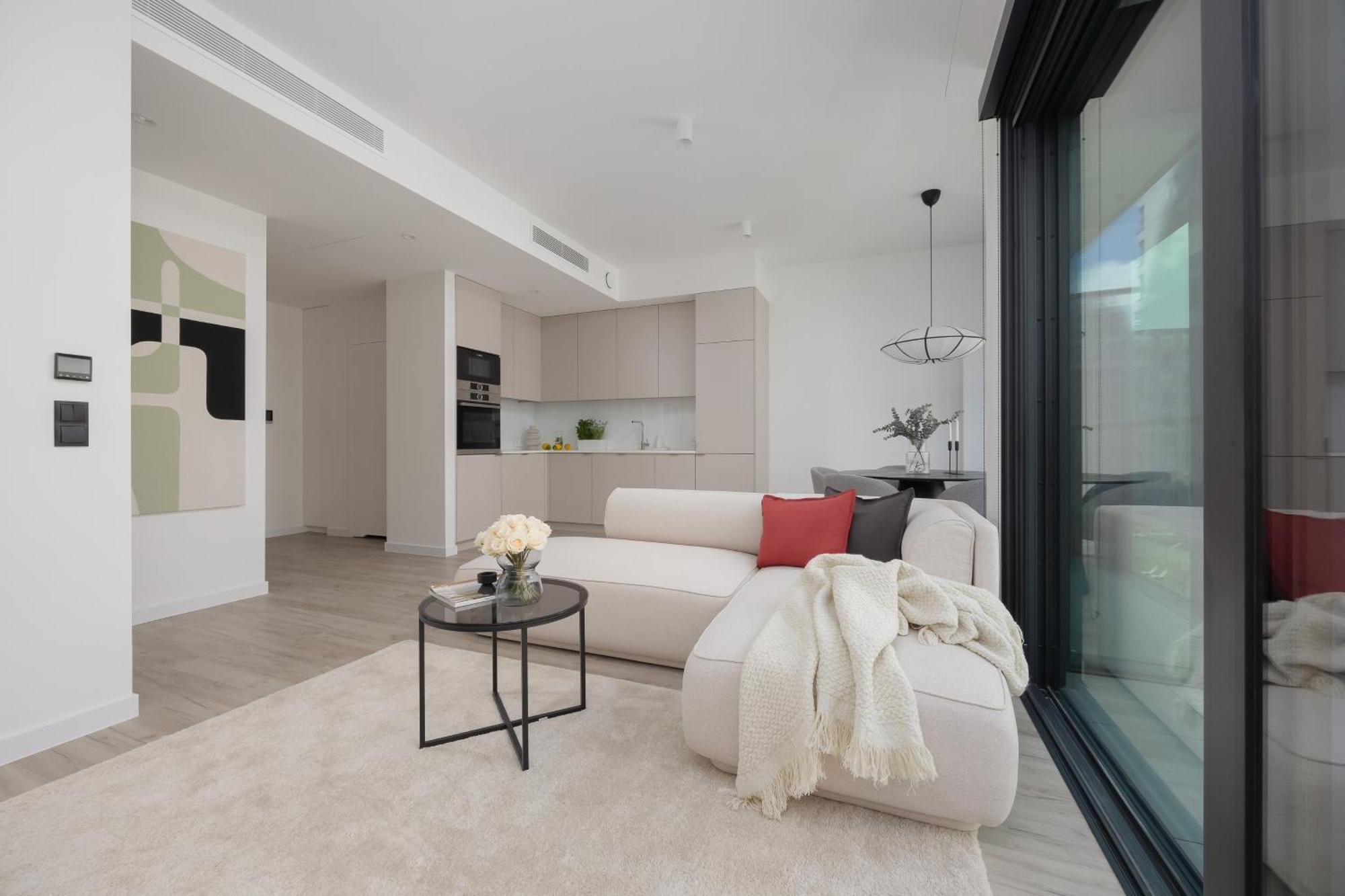 Luxury Towarowa Towers With Parking And Air Conditioning In Warsaw's Wola District By Renters Prestige