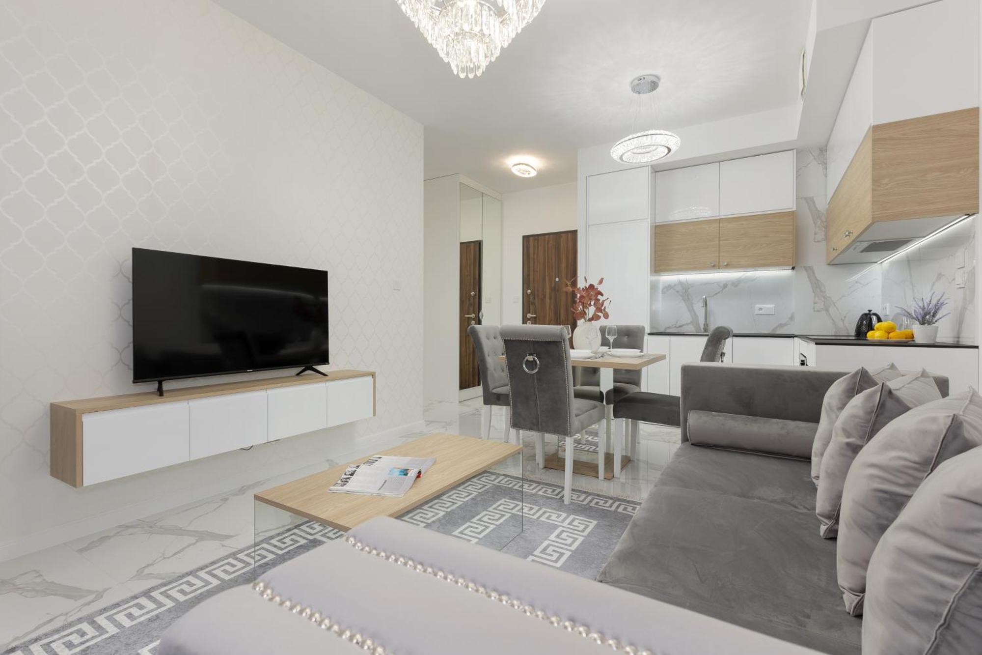 Sarmacka With Gym, Sauna And Parking By Renters Warsaw