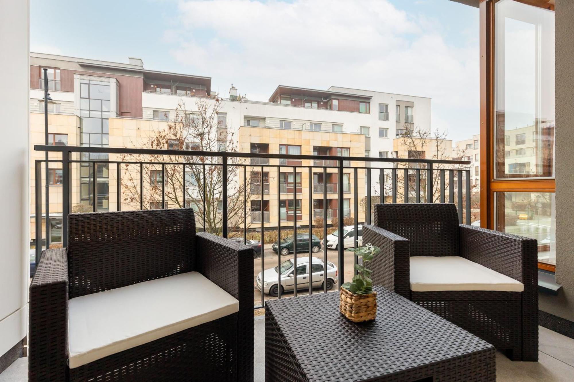 Sarmacka With Gym, Sauna And Parking By Renters *
