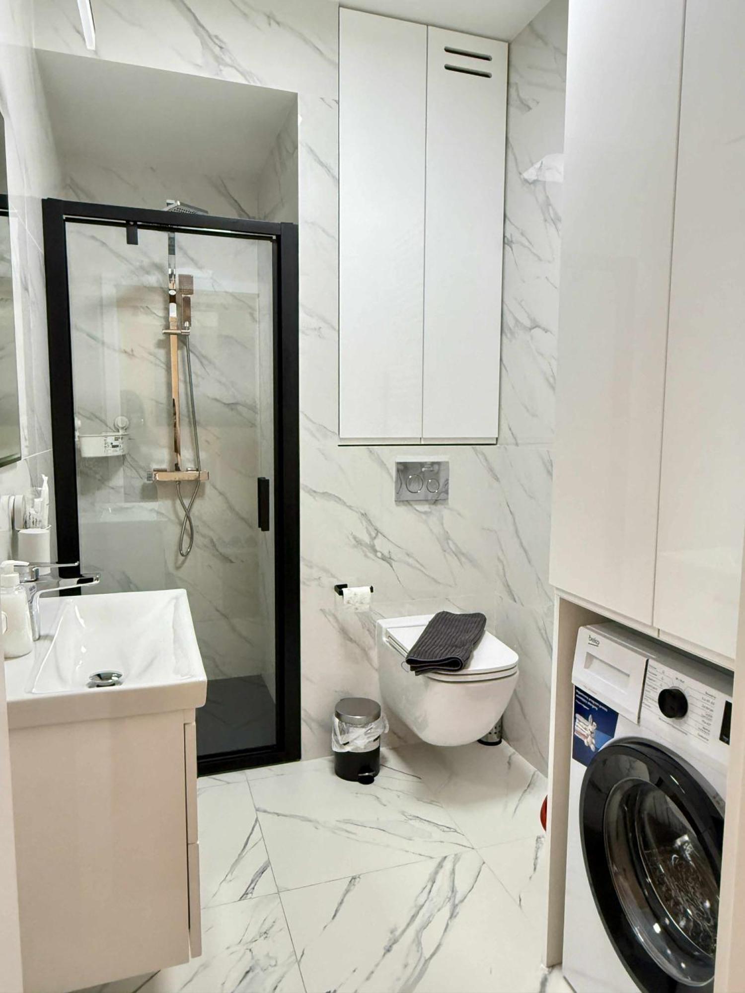 Apartament Near Chopin Airport