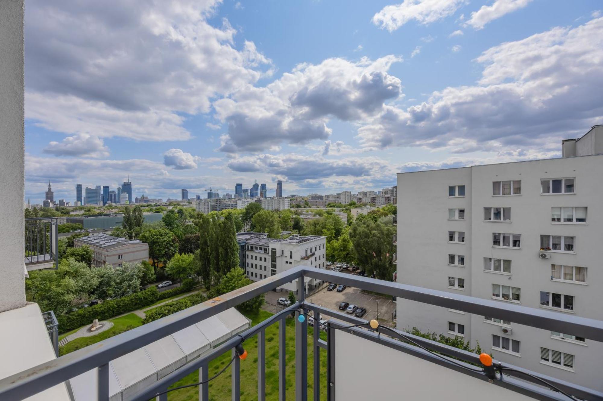 Apartment Iconic City View By Solarento