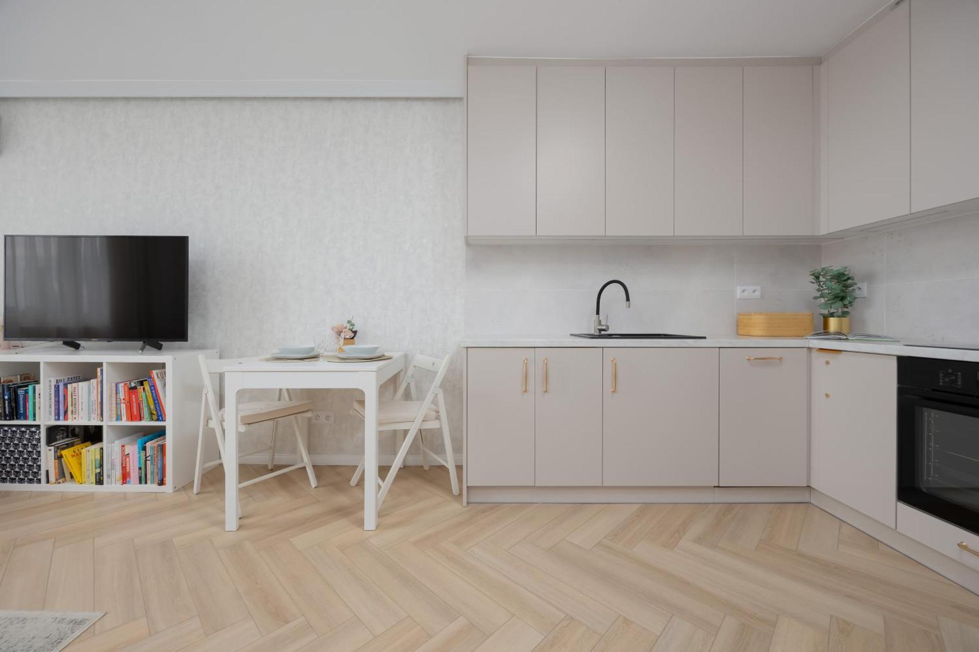 Apartment Iconic City View By Solarento