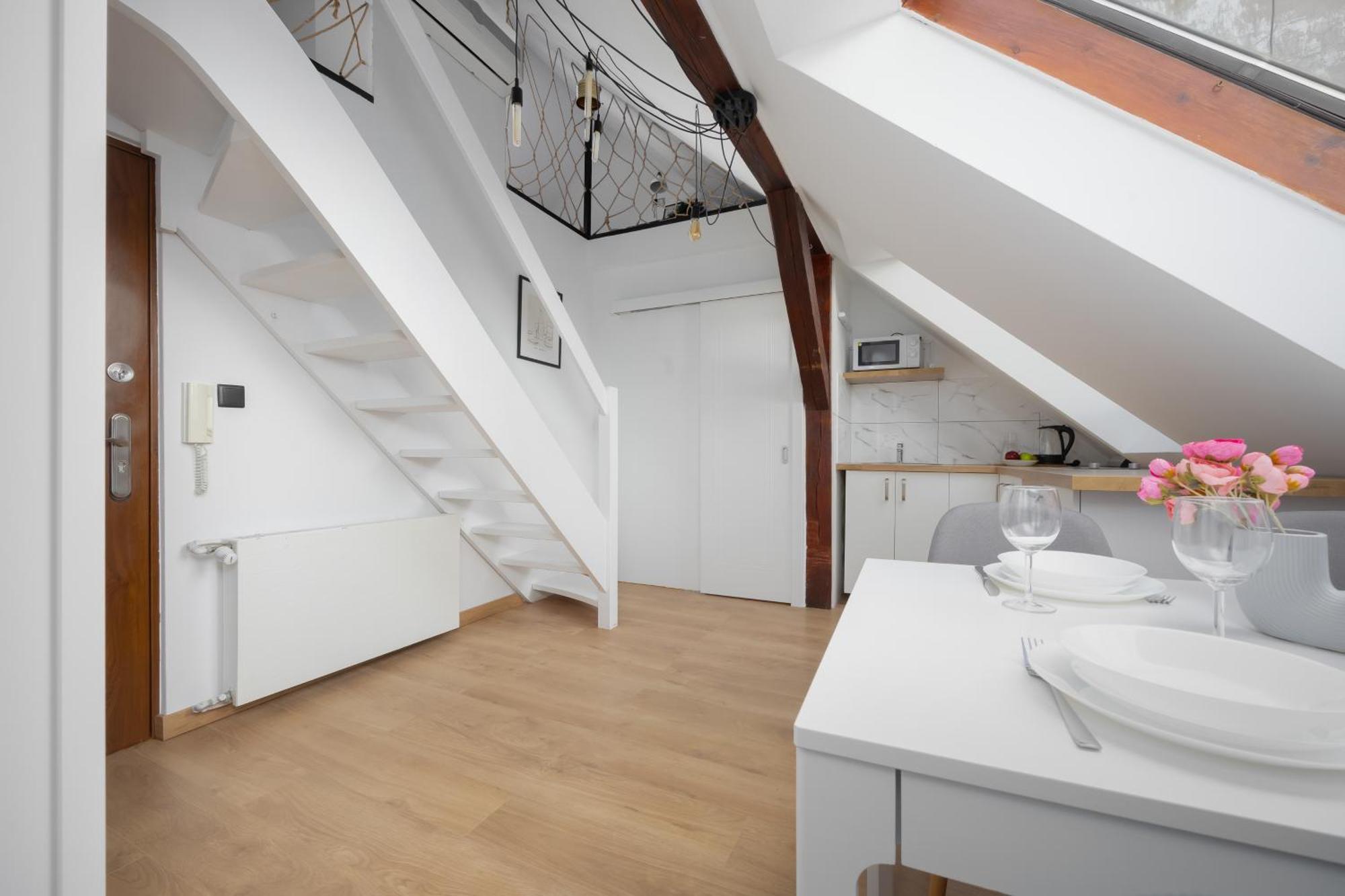 Apartment Chmielna By Solarento Warsaw