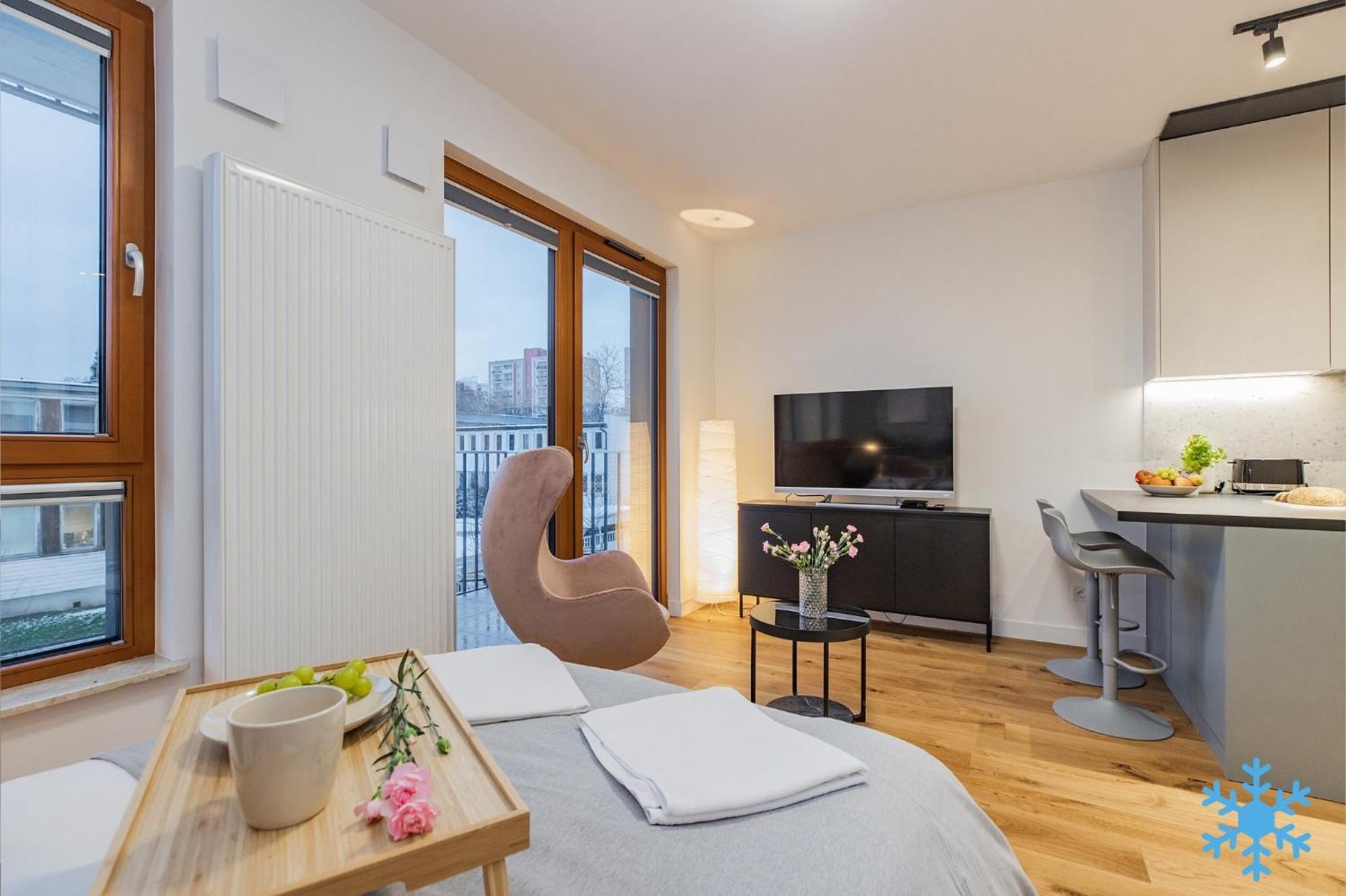 Shortstaypoland Zdziechowskiego Apartment