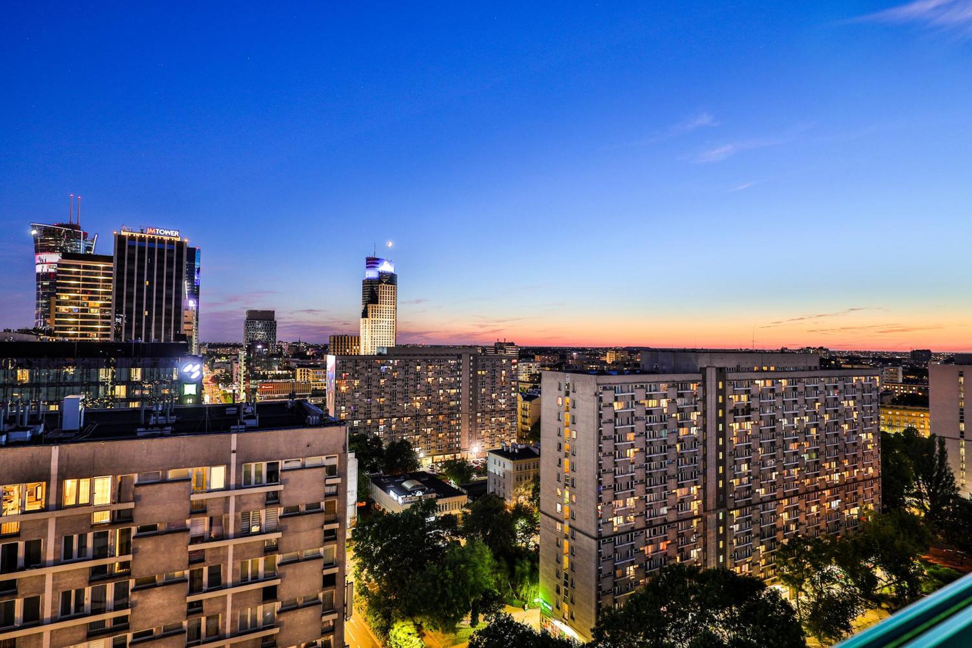Apartment Prestige Skyview Warsaw