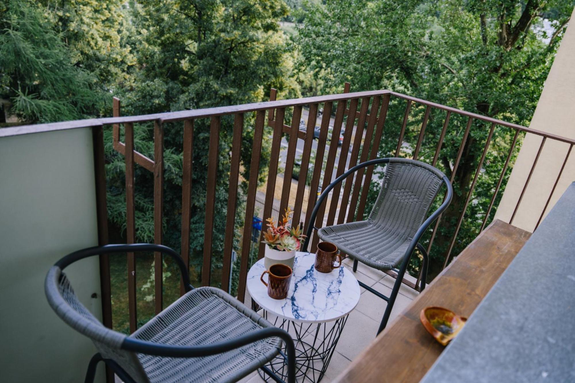 Kruczkowskiego - Balcony, Location - By Rentujemy Apartment