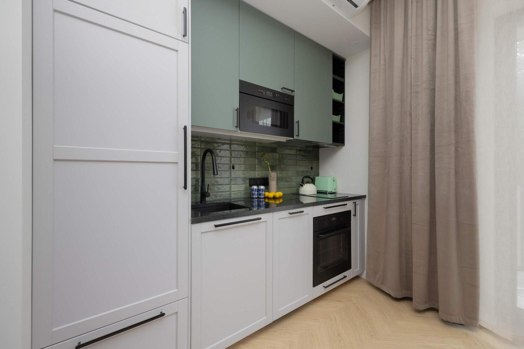Apartamento Charming One Bedroom With Air Conditioning In The Capital By Renters Varsóvia