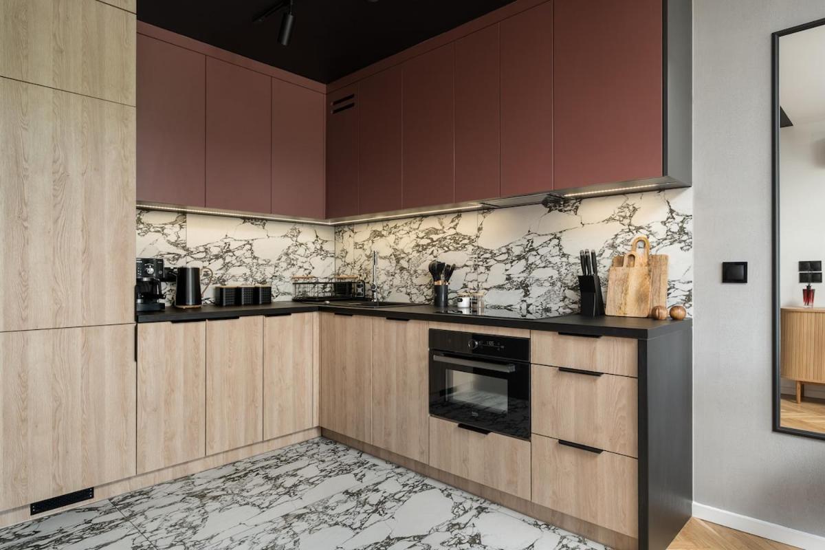 Sky7 Piwarskiego Apartamento Varsóvia
