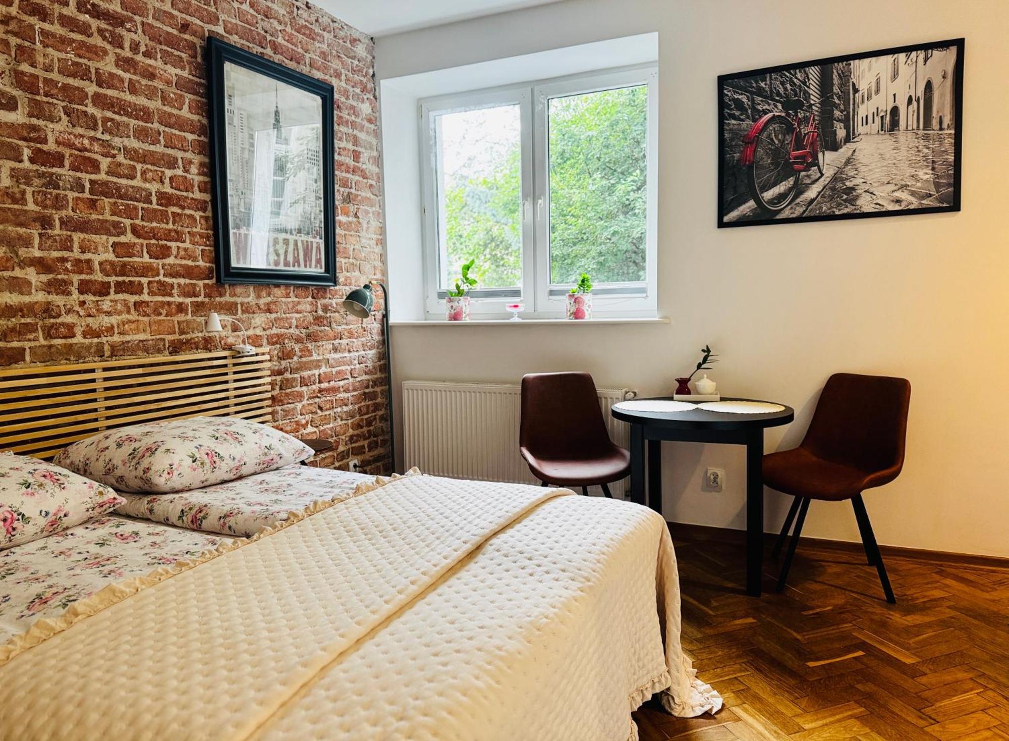 Apartment Nurska Nearby Ul Francuska I Stadion Narodowy Pge, National Stadium