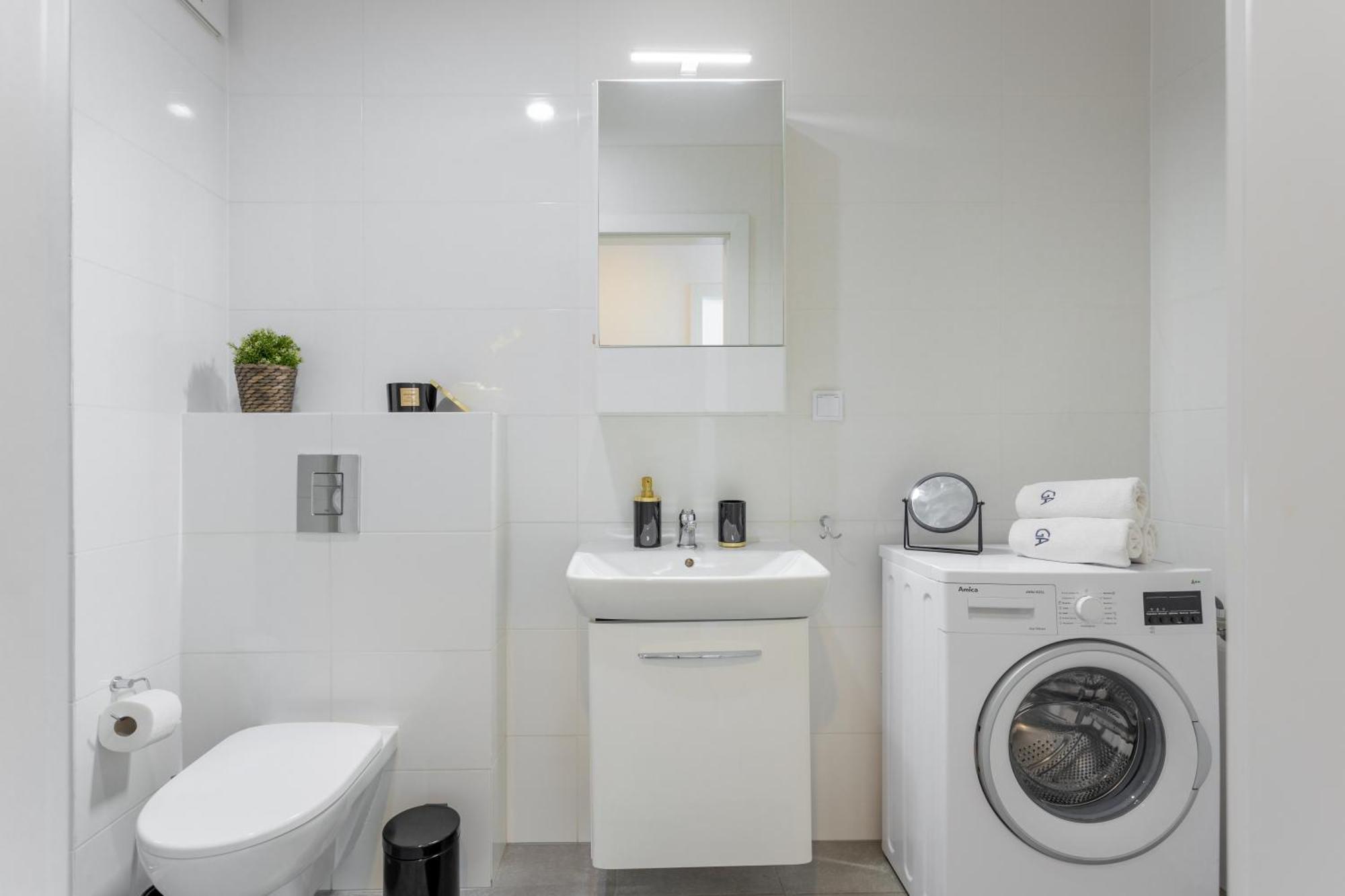 Chic - Modern And Cozy - Location - Pereca Warsaw