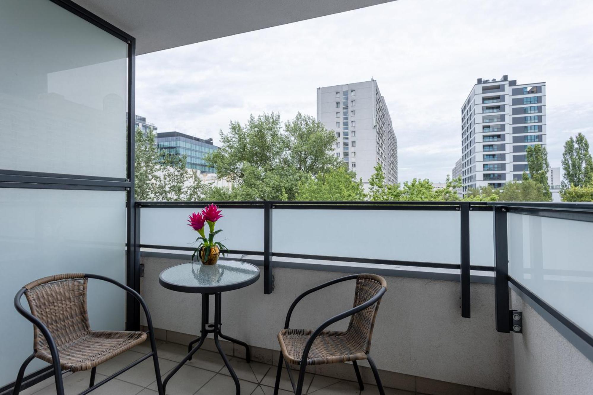 Chic - Modern And Cozy - Location - Pereca *
