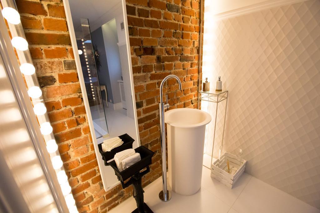Ambasada Hotel apartamentowy