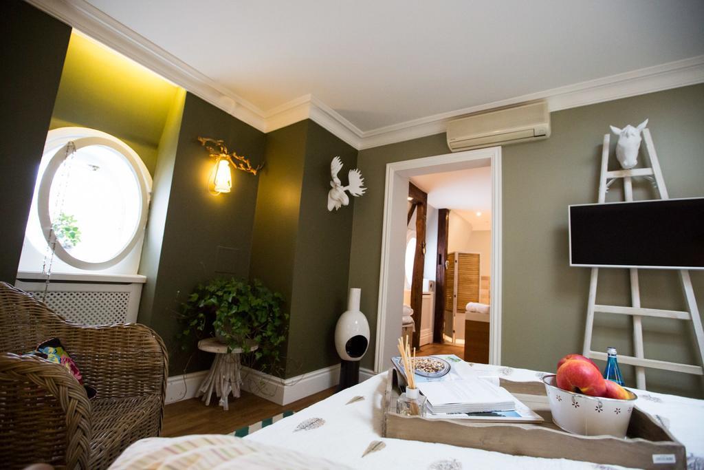 Ambasada Hotel apartamentowy Warszawa