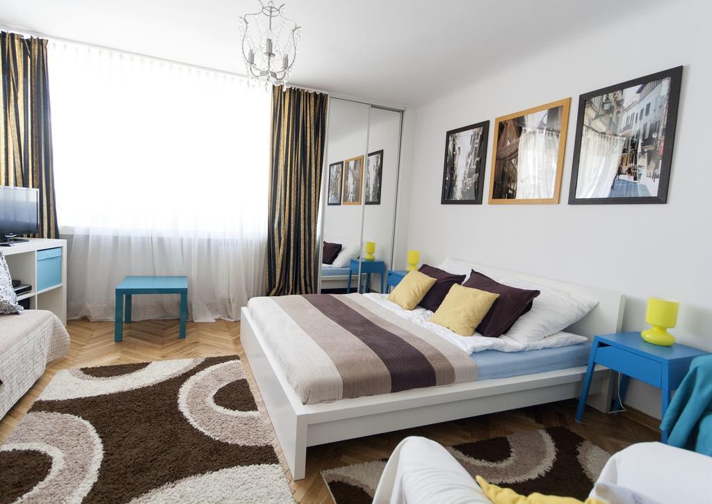 Budget Apartment