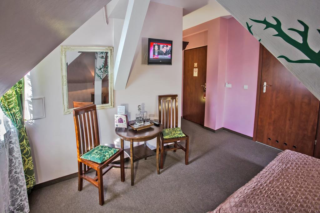 Bed & Breakfast Castle