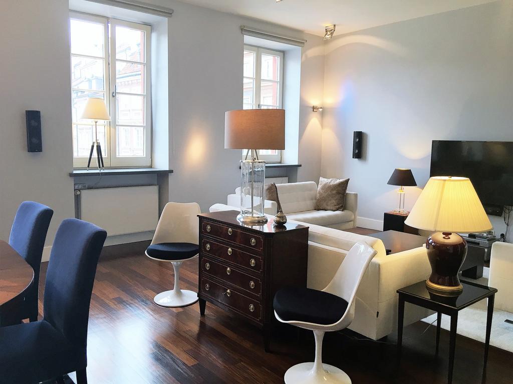 Mondrian Luxury Suites & Apartments Old Town