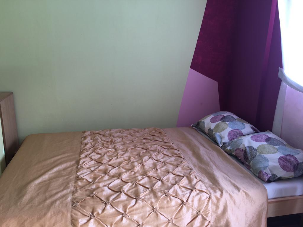 Pokoje Goscinne Bialy Domek Homestay *