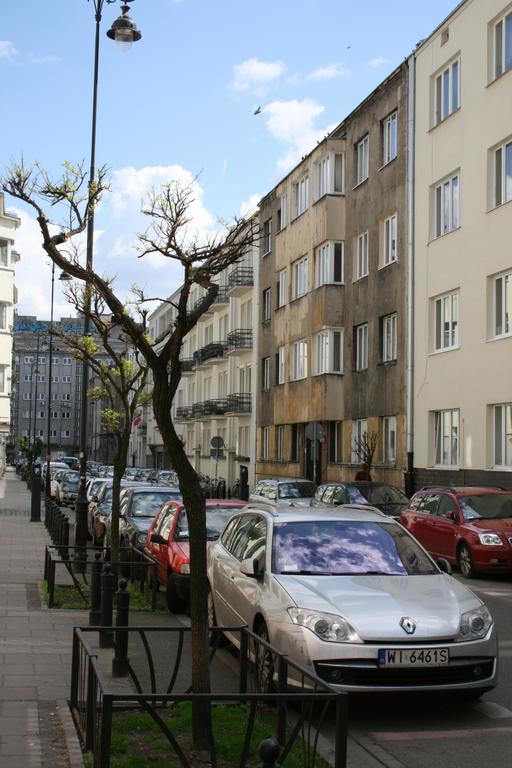 Smulikowskiego 9 * Warsaw