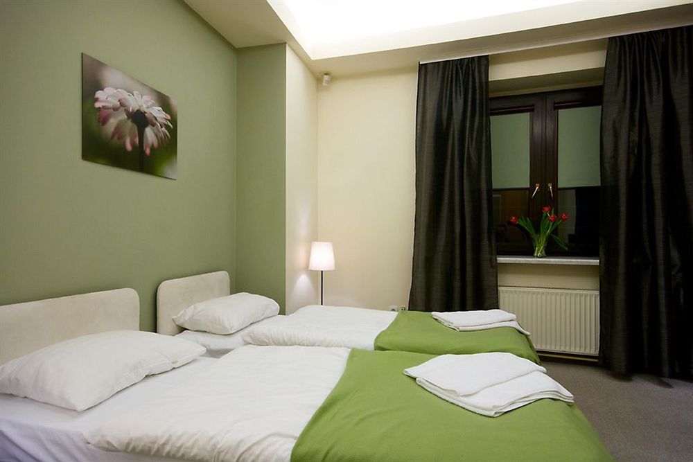 Helvetia - Private In Center And Old Town Hostel Warszawa