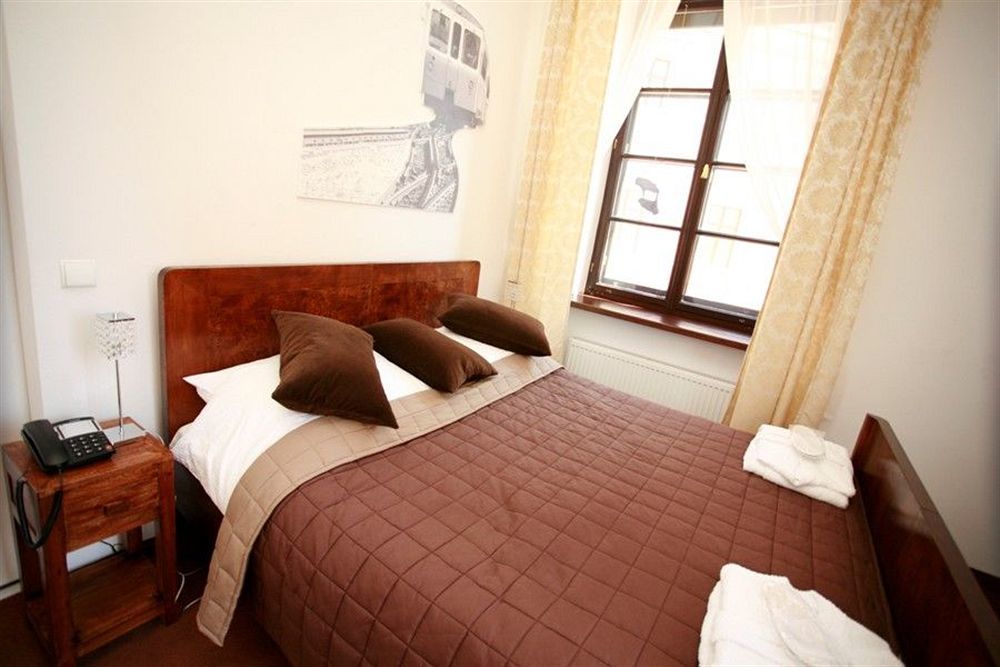 Bed & Breakfast Castle 3*