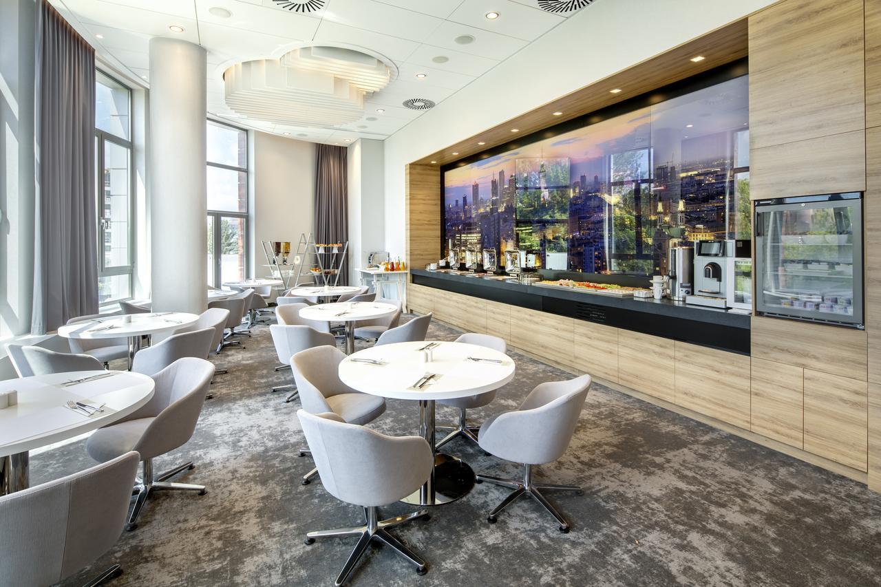 Hotel Golden Tulip Airport