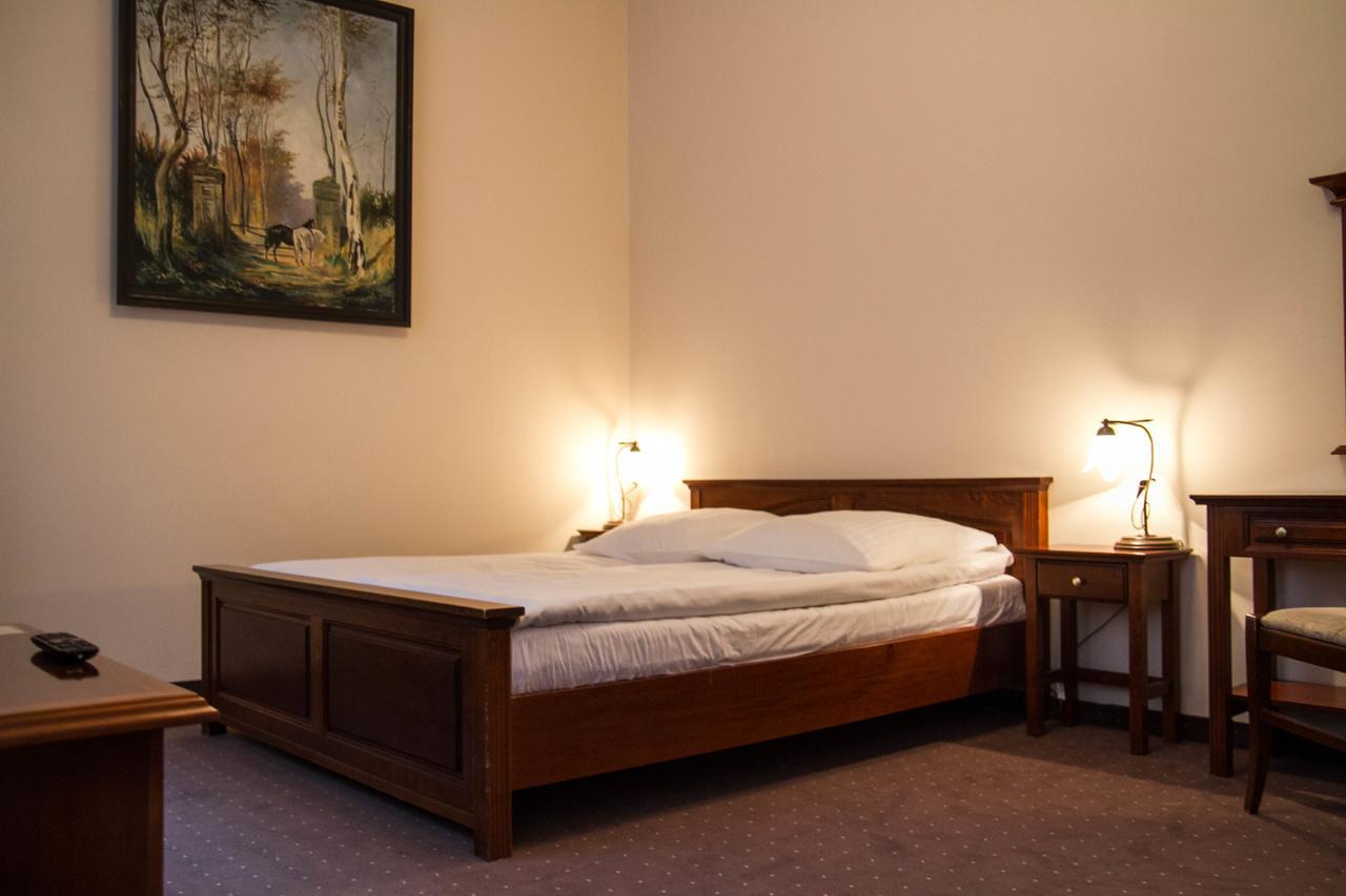 Mazowiecki Wow Hotel *