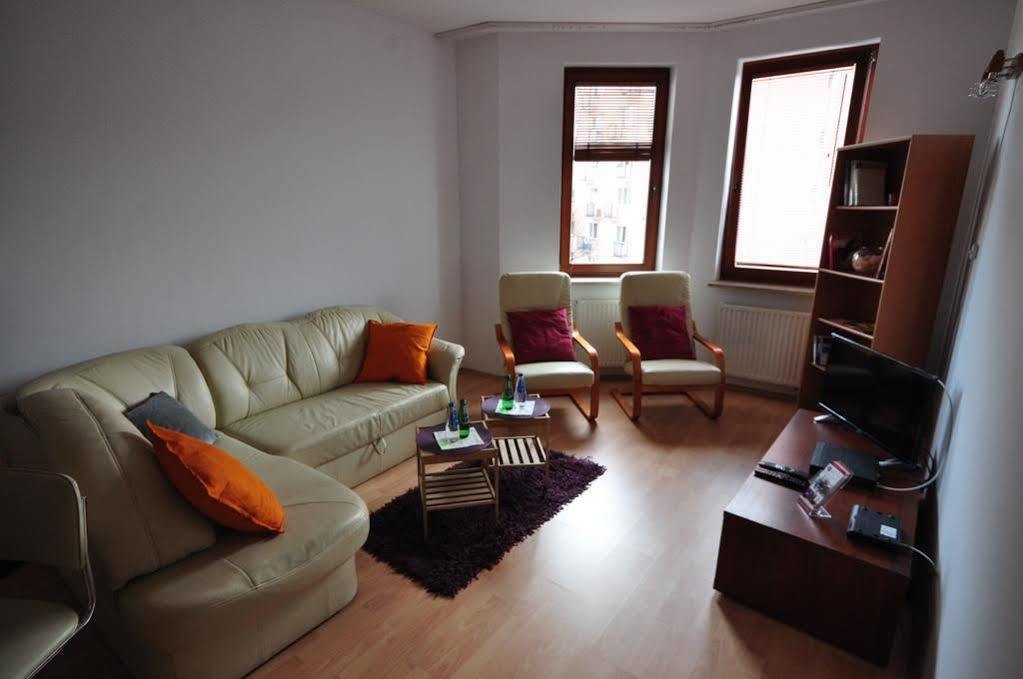 Anton Downtown Apartment *