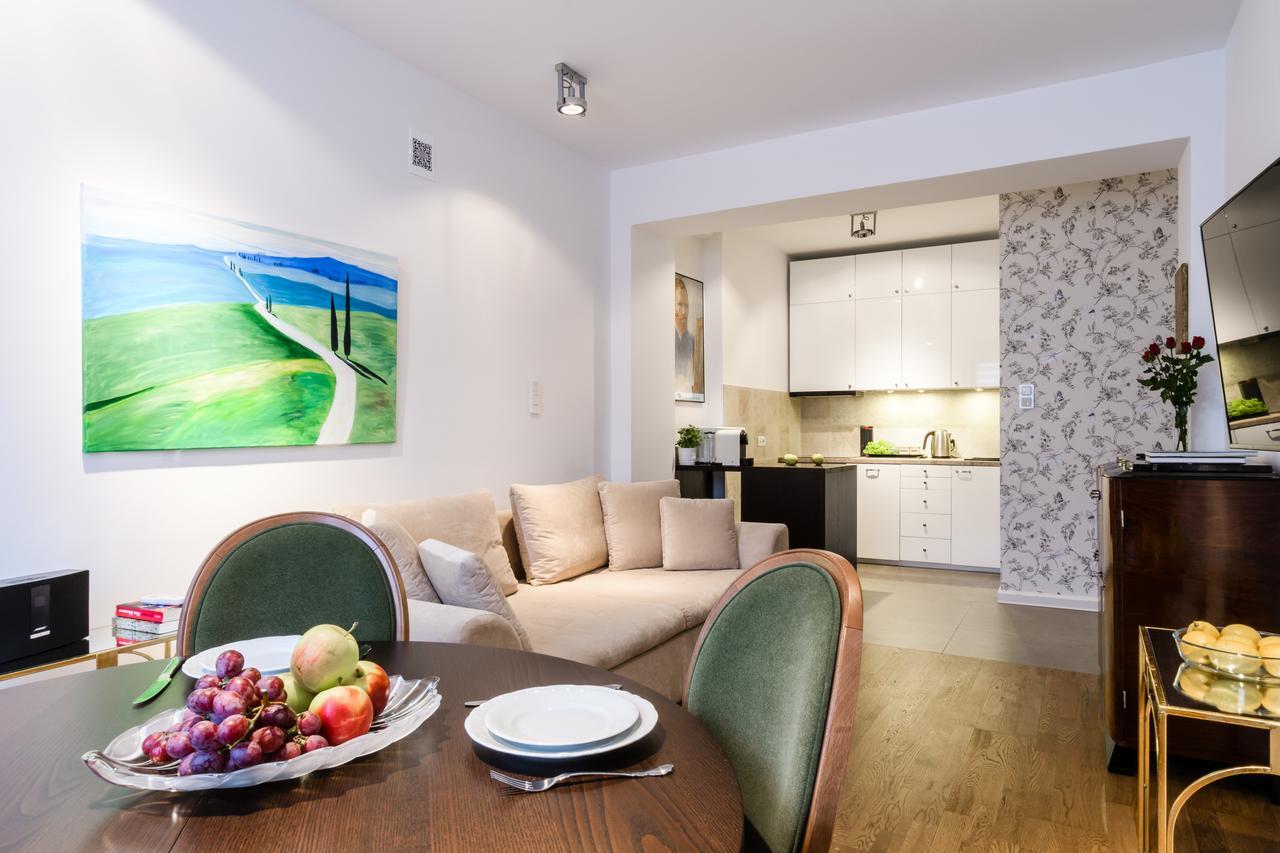 Apartment Vangogh By Mythings *