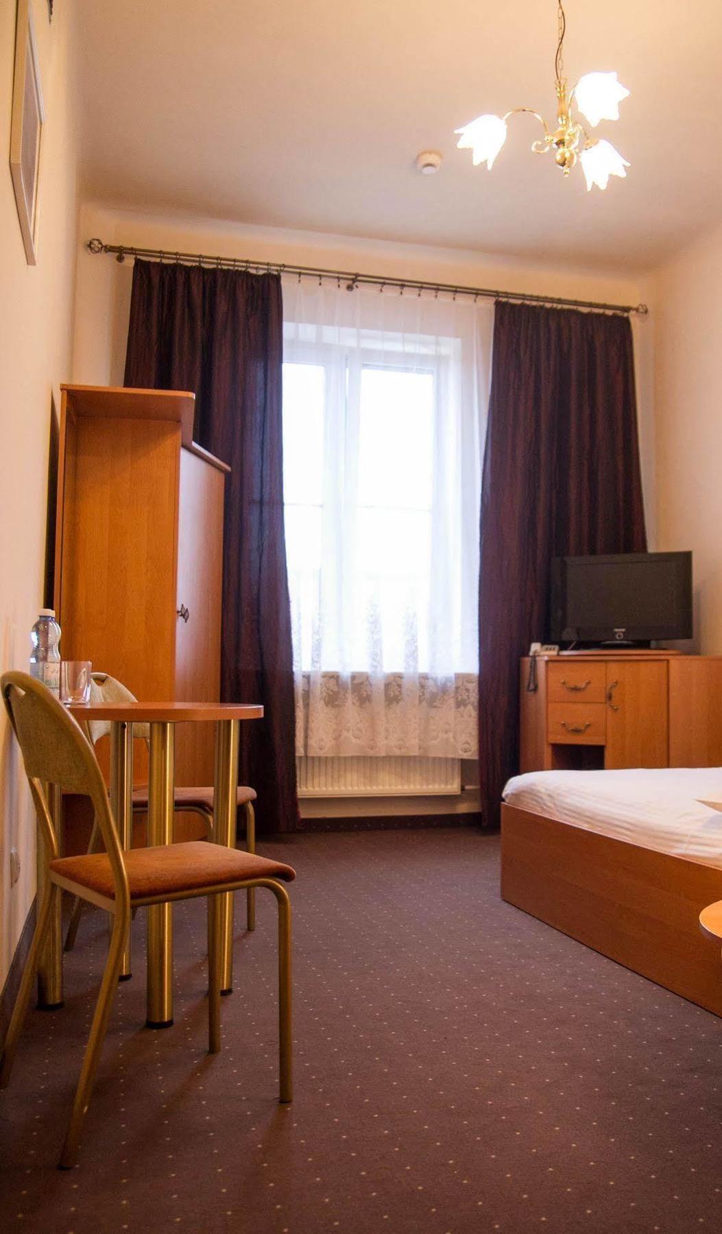 Mazowiecki Wow Hotel