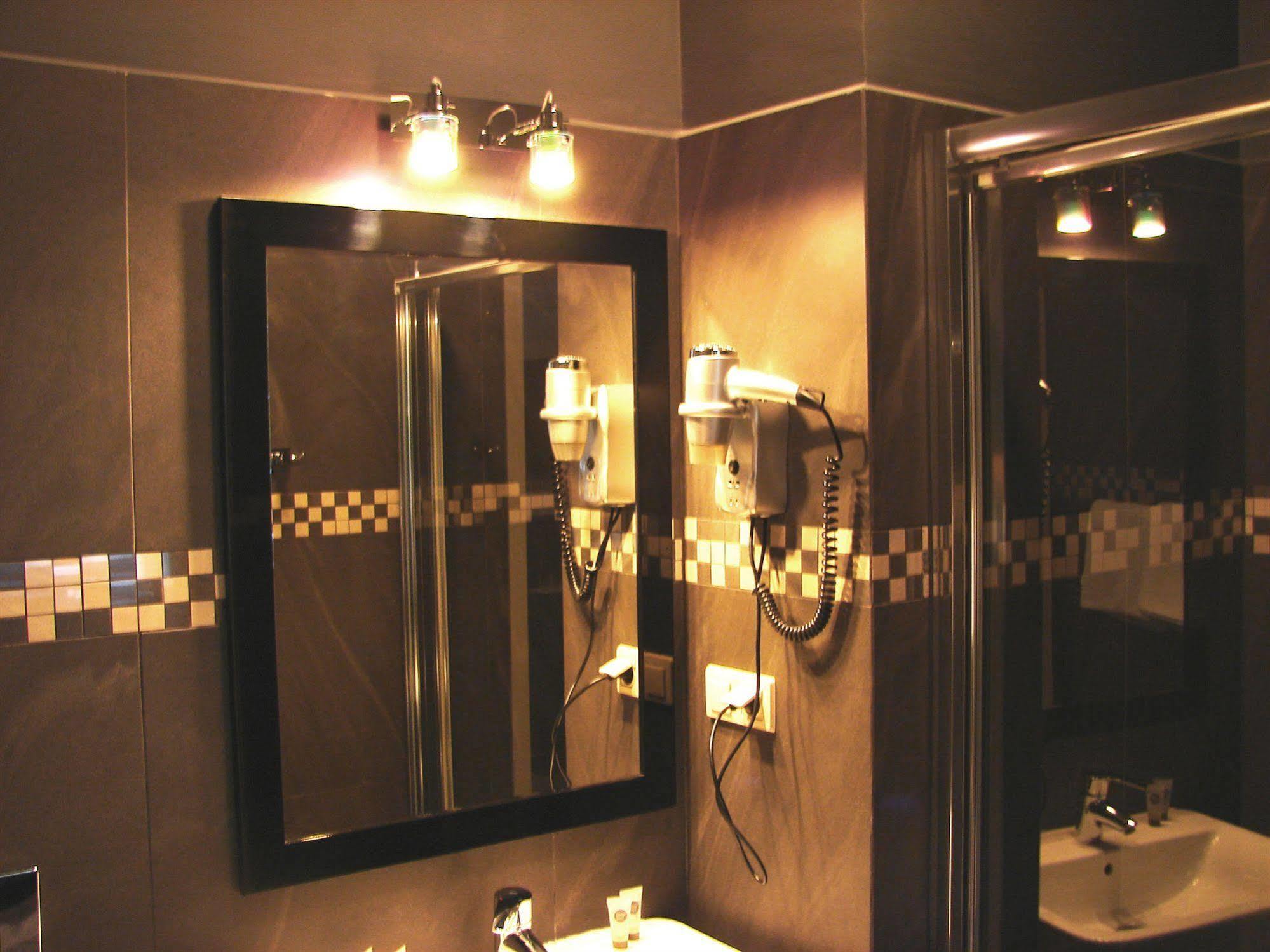 Sleepwell Nowy Swiat Aparthotel 2*