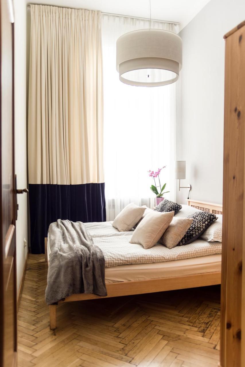 Căn hộ Apartament Chmielna 5 Warsaw