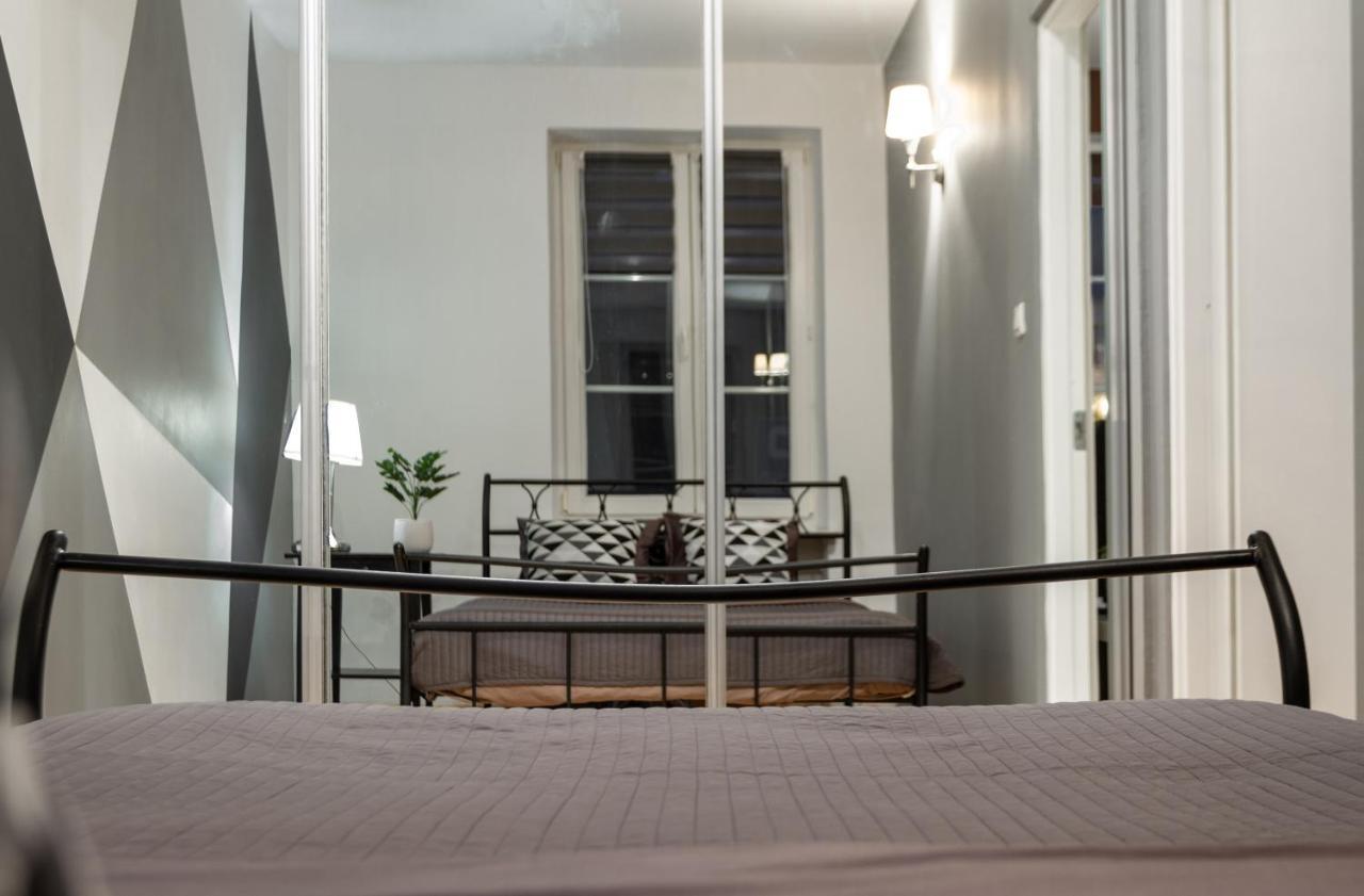 Barbakan Old Town Apartment
