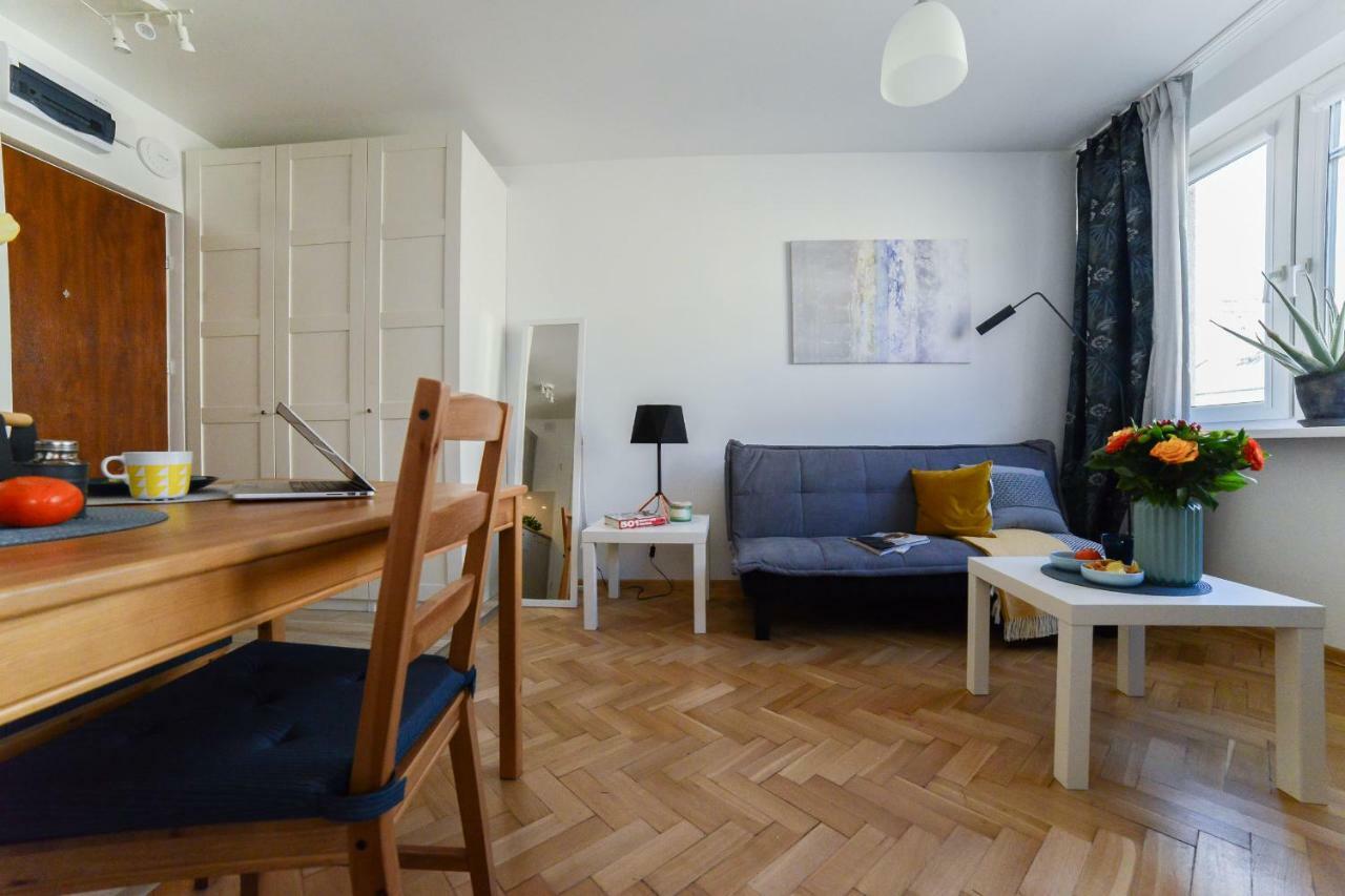 Apartment 21 Miodowa