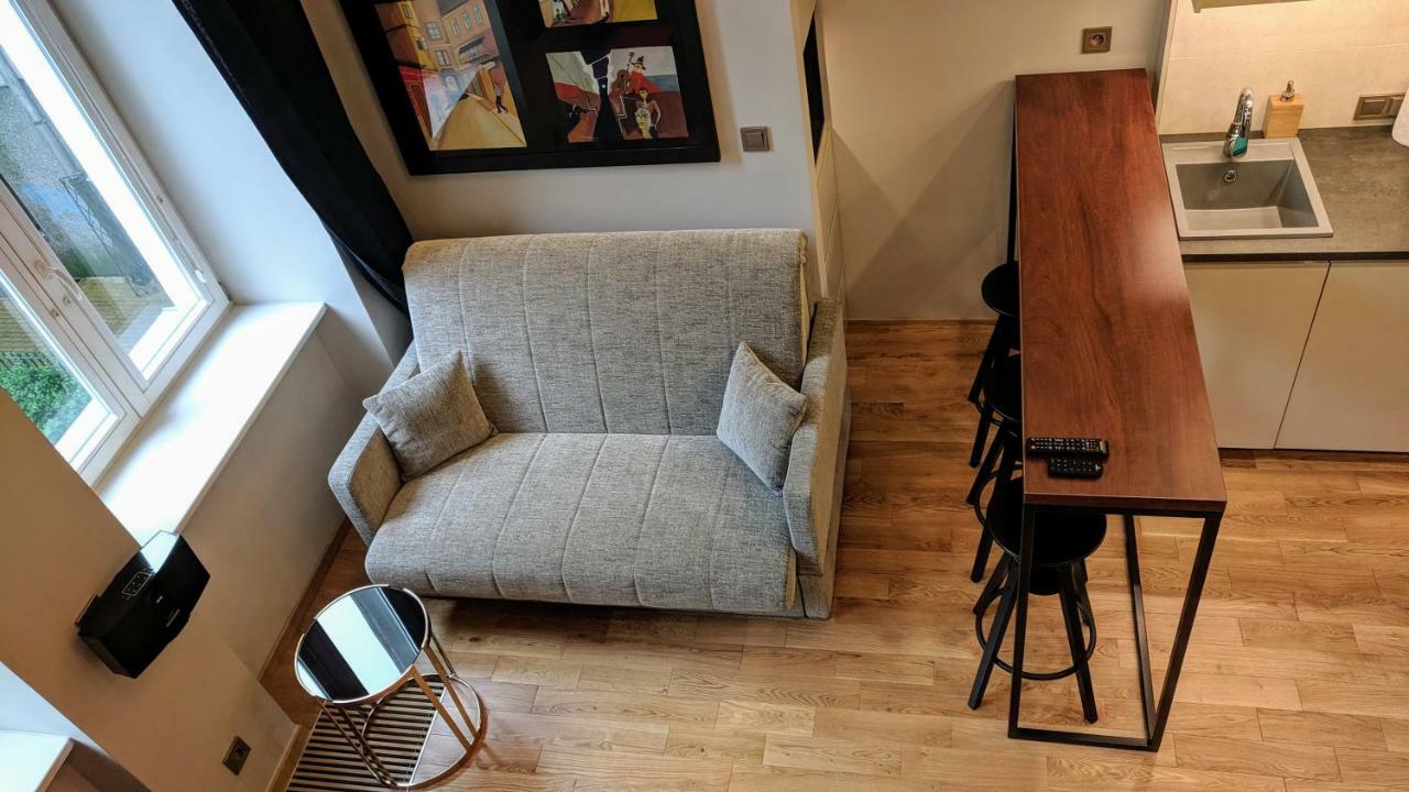 Apartment Shakespeare By Art Demo
