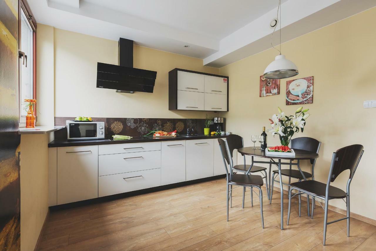 Apartament P&o Serviced Fabryczna