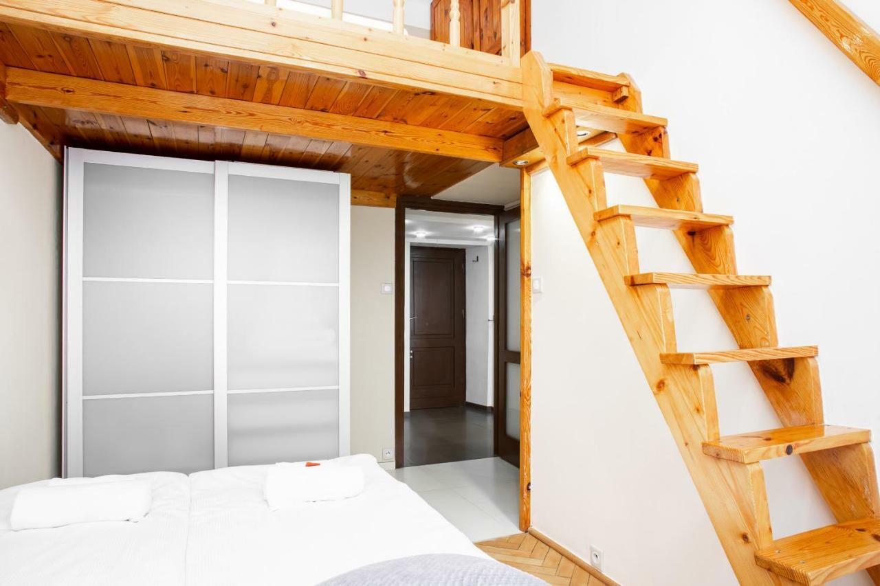 Apartamento Swietojanska By Renters *