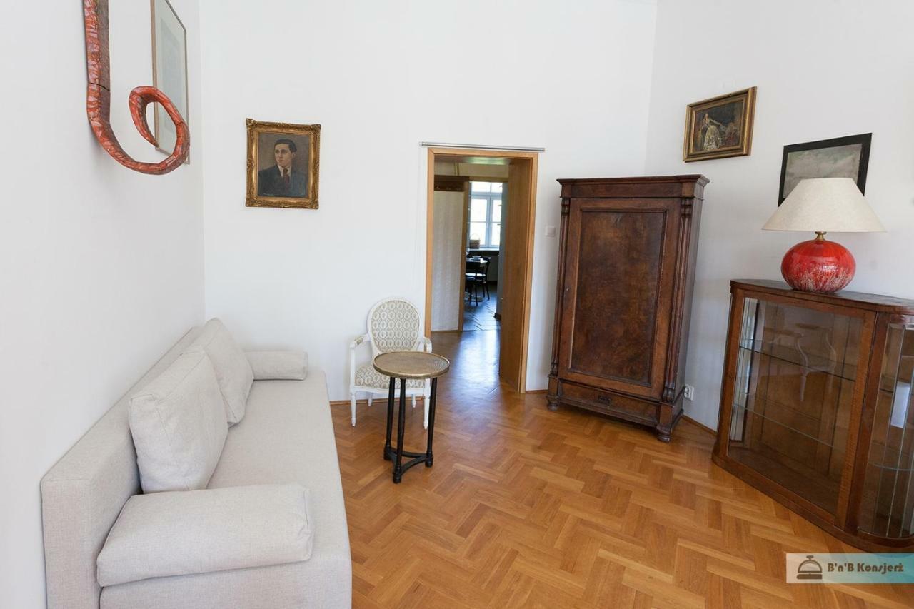 Concierge Praga Gallery Apartment Warschau