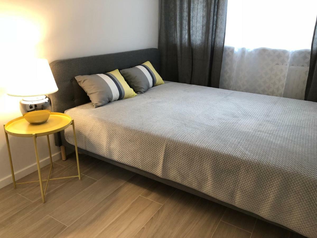 Apartament Zlota 6 Apartment