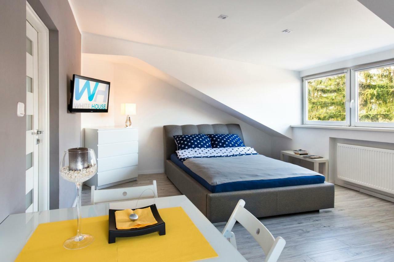 White House Apartament