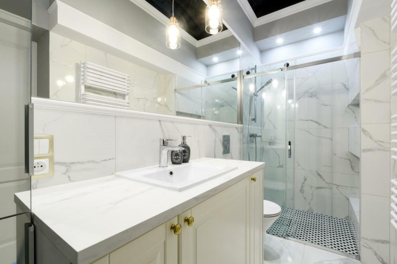 Marta Old Town Apartment