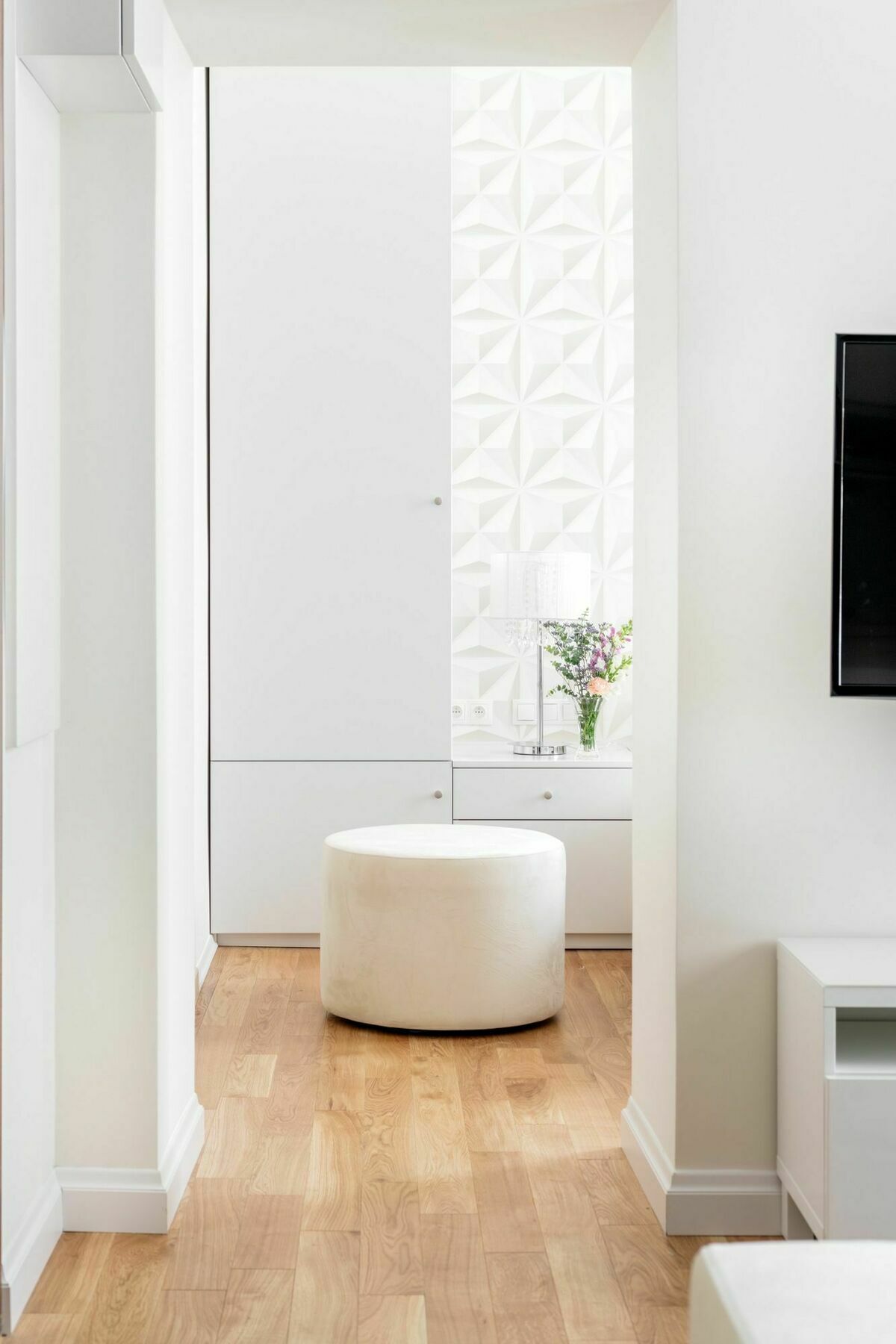 Luxury 60 Apartment