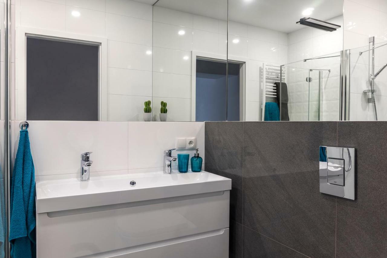 Apartment 3v