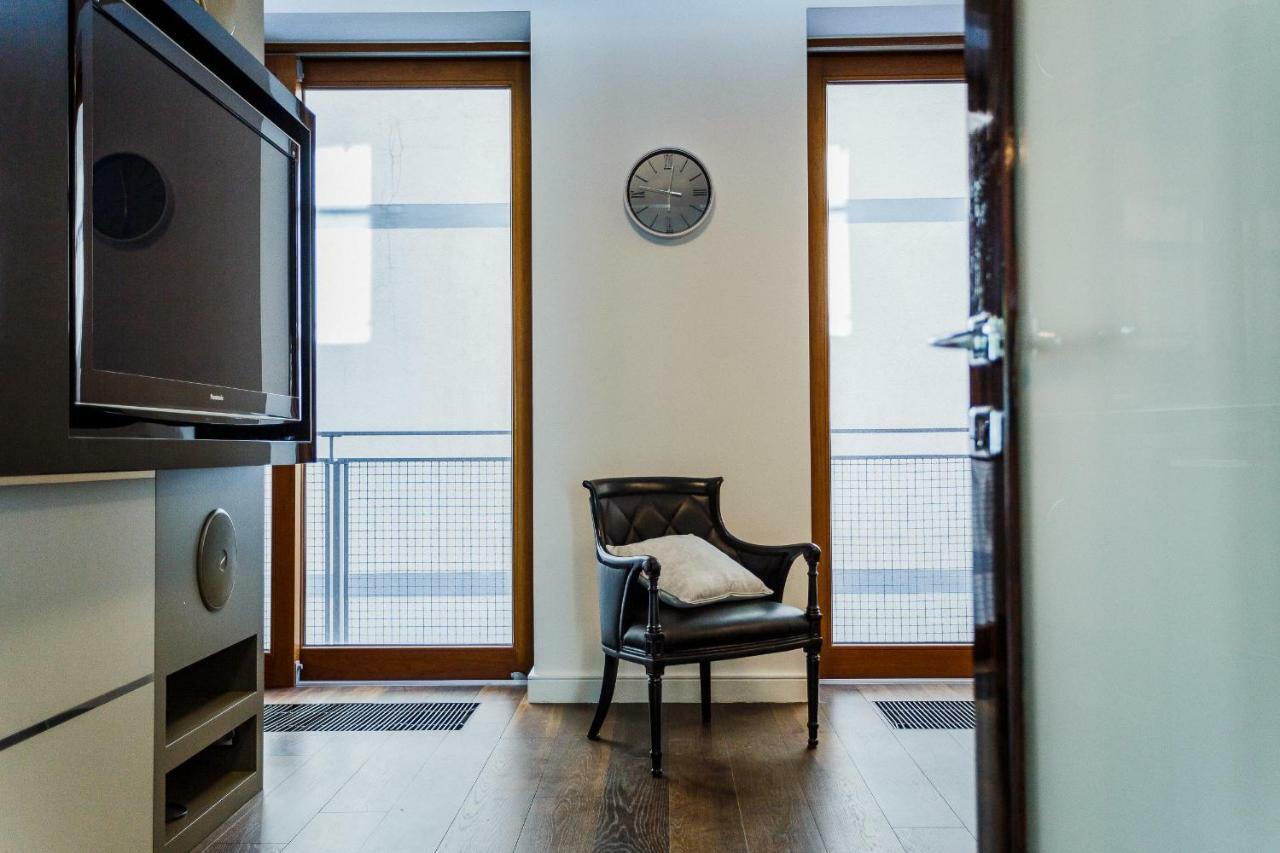 Warszawski Sen-apartament Emilii Plater 10 *